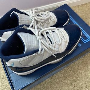 Jordan 11 size 9.5